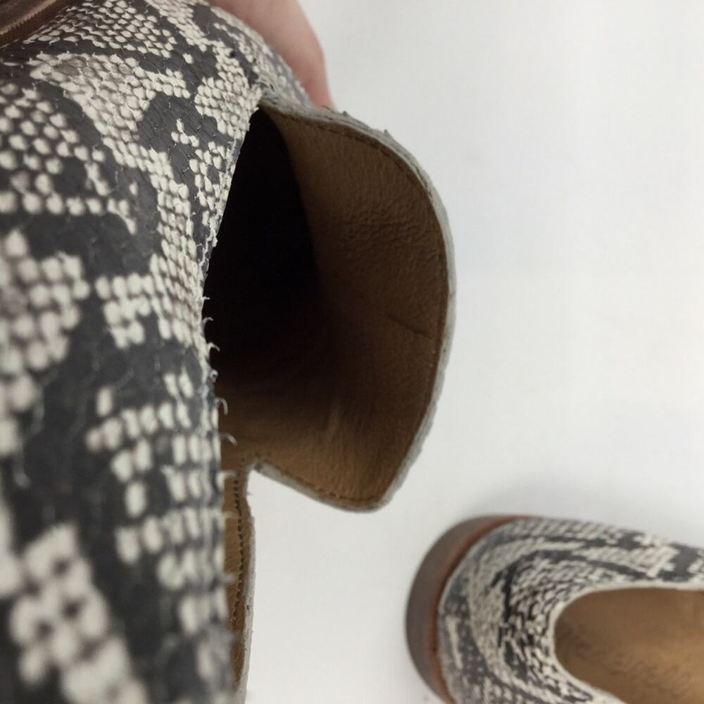 Madewell Frances Loafer, Stamped Snake, size 8 - Picture 5 of 7